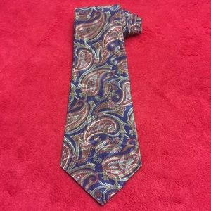 Men’s  Paisley Botany 500 Neck Tie
